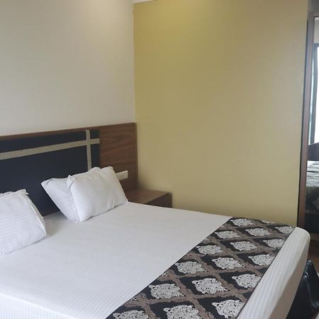 Himatnagar Heaven 7 Hotel & Resort מראה חיצוני תמונה