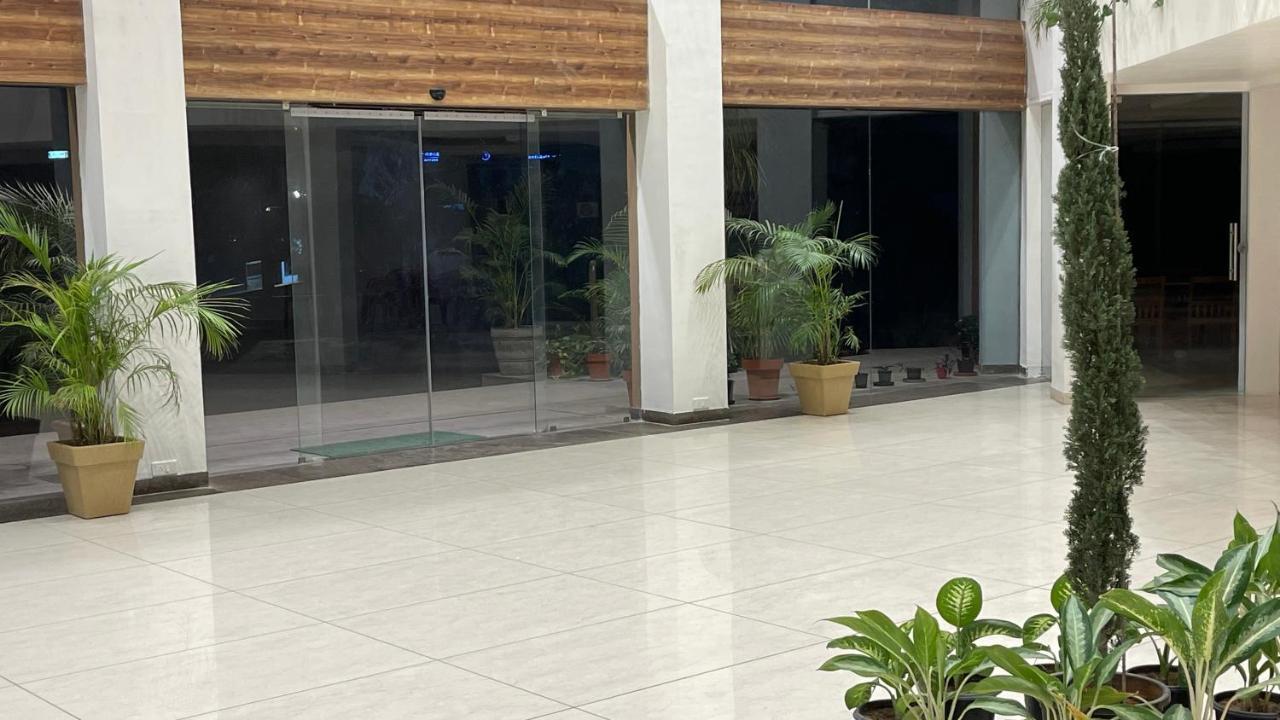 Himatnagar Heaven 7 Hotel & Resort מראה חיצוני תמונה